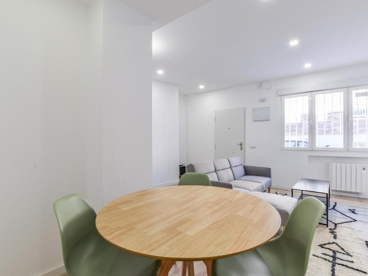 Apartamentos En Madrid Rio Екстер'єр фото