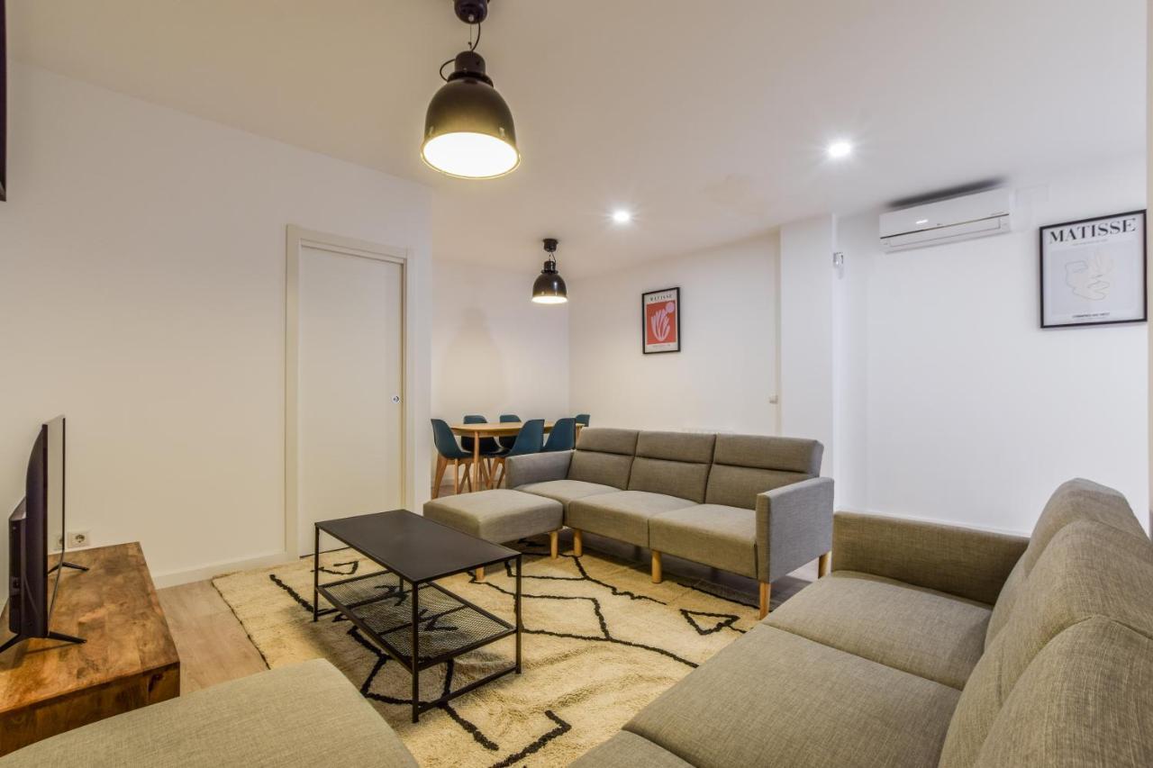 Apartamentos En Madrid Rio Екстер'єр фото