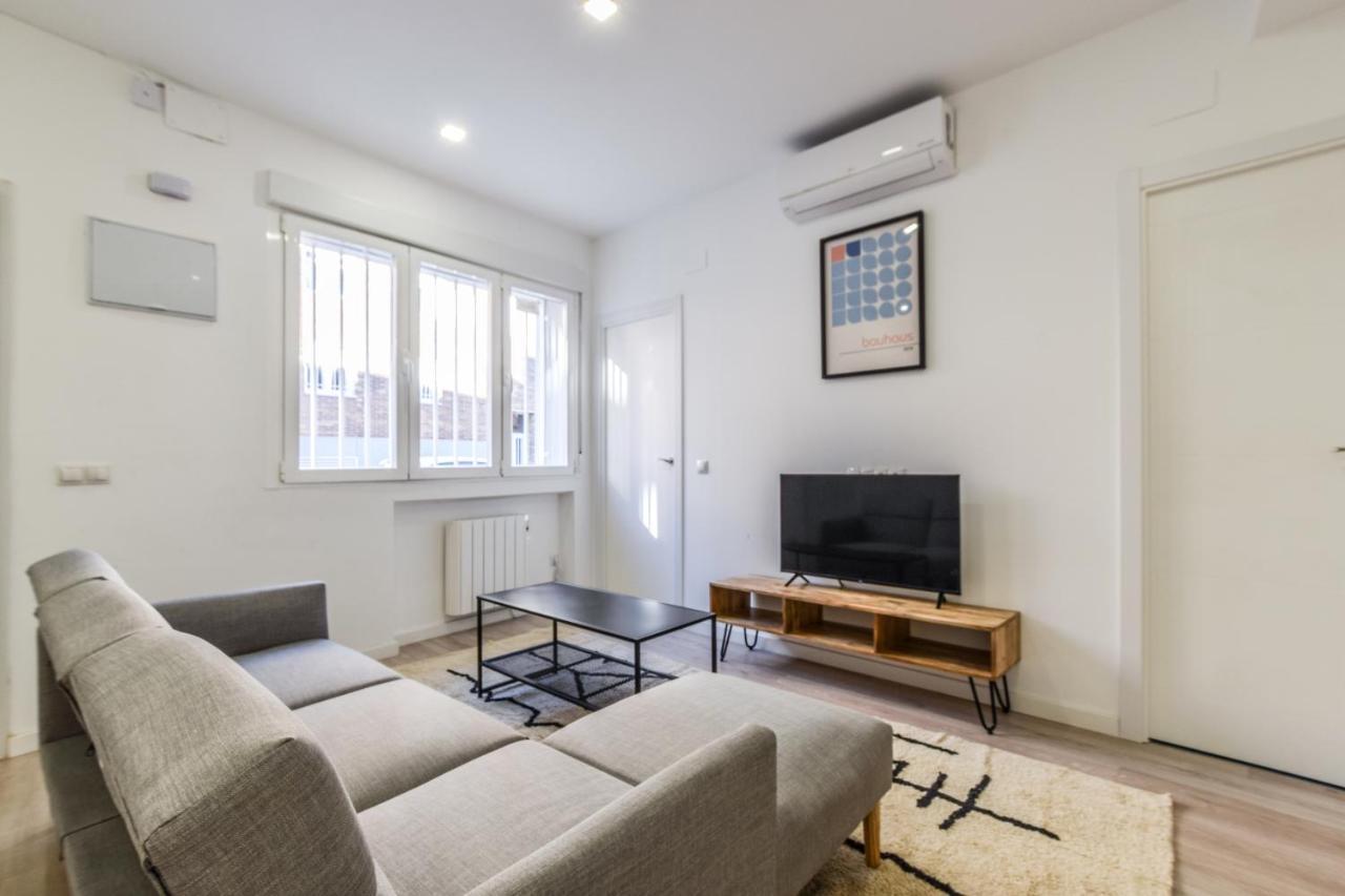 Apartamentos En Madrid Rio Екстер'єр фото