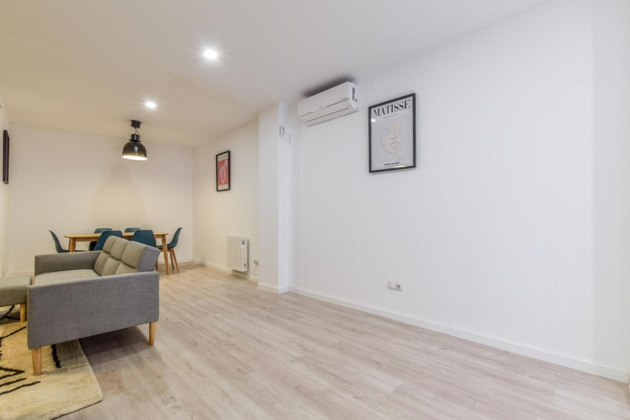 Apartamentos En Madrid Rio Екстер'єр фото