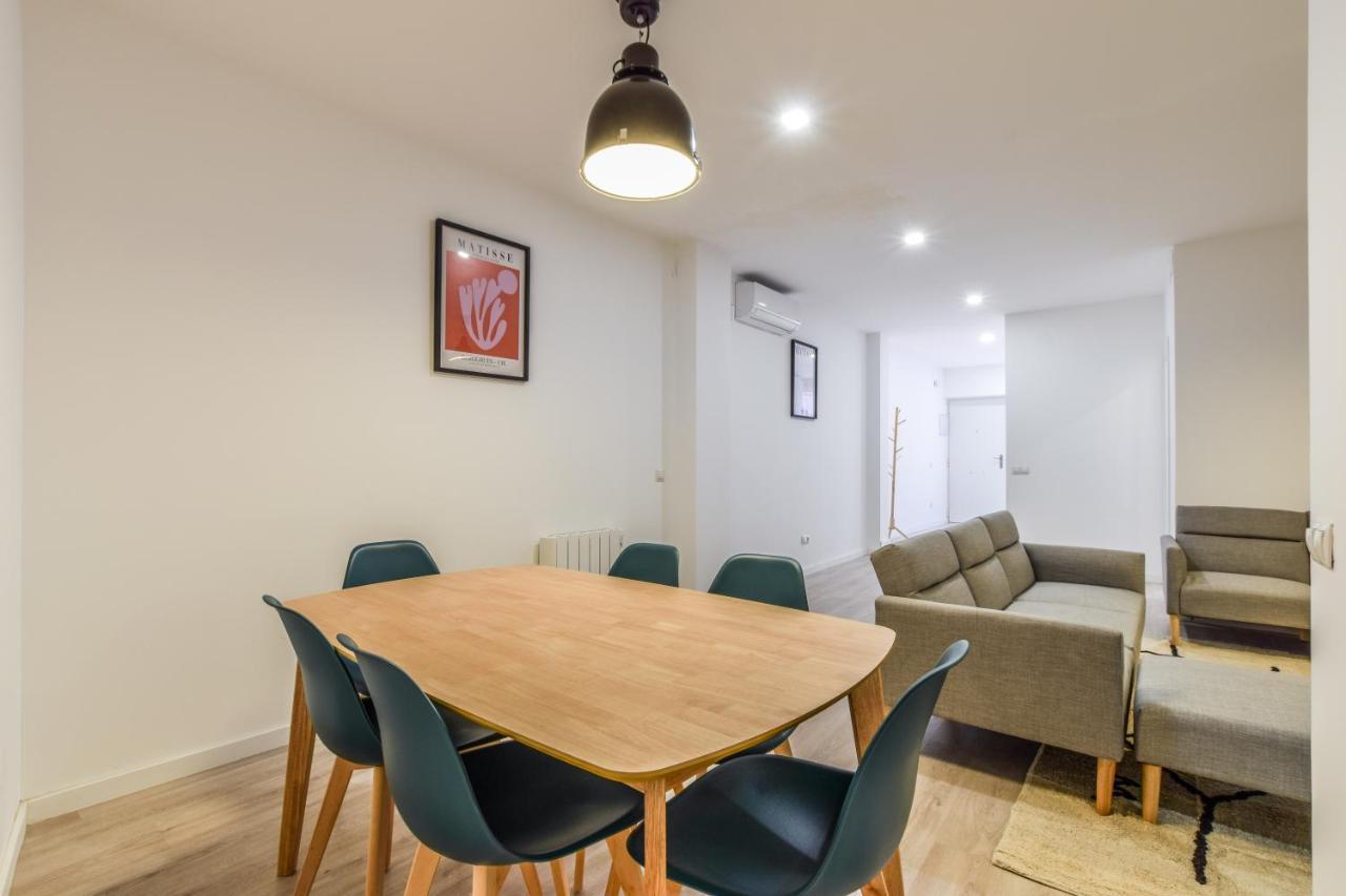 Apartamentos En Madrid Rio Екстер'єр фото